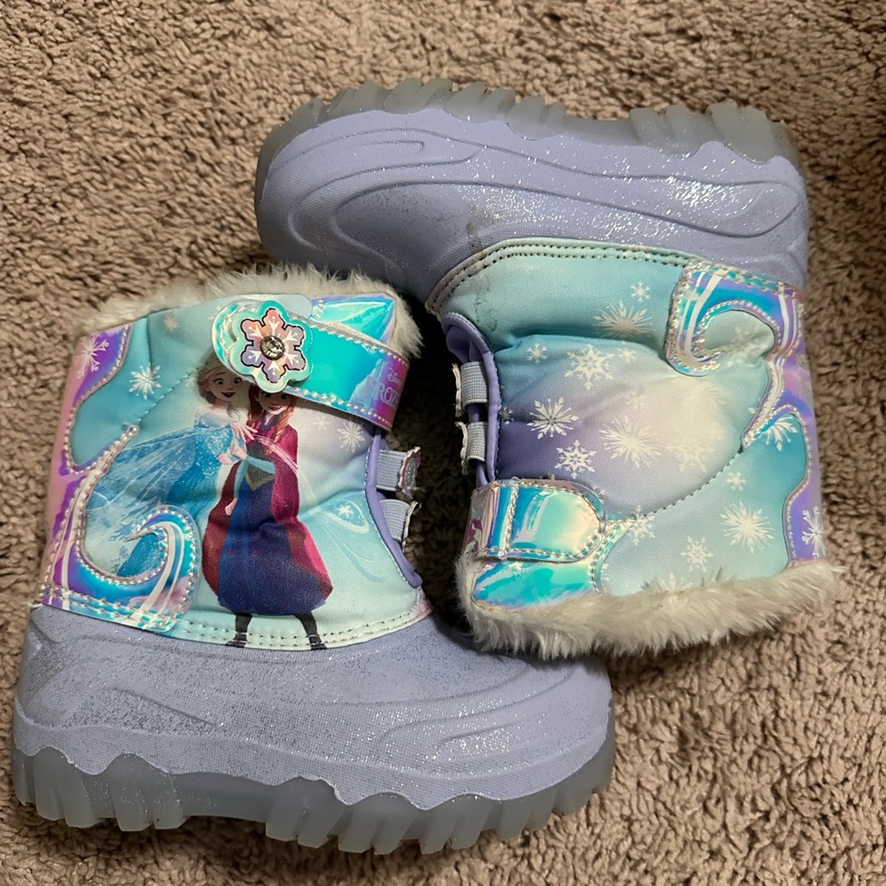 Frozen Themed Kids light up Snow Boots